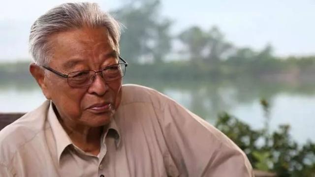 褚时健